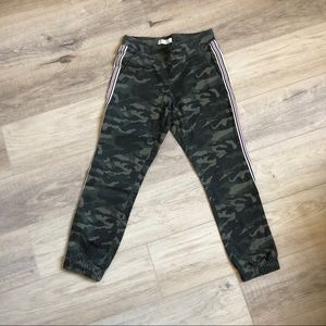 COTTON ON Camo Pants